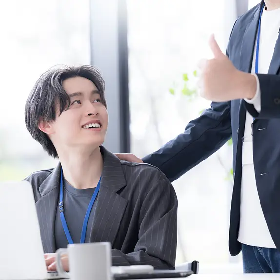 フィードバック面談を行う様子